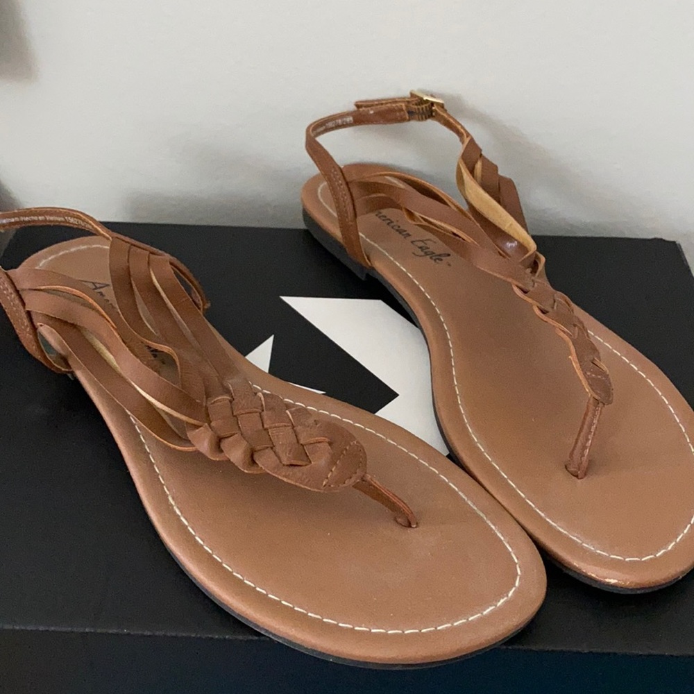 American Eagle Sandals